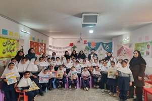 برگزاری جشن «دندان شش» و مراسم اختتامیه پویش سلامت دهان و دندان در مدرسه فاطمیه آباده